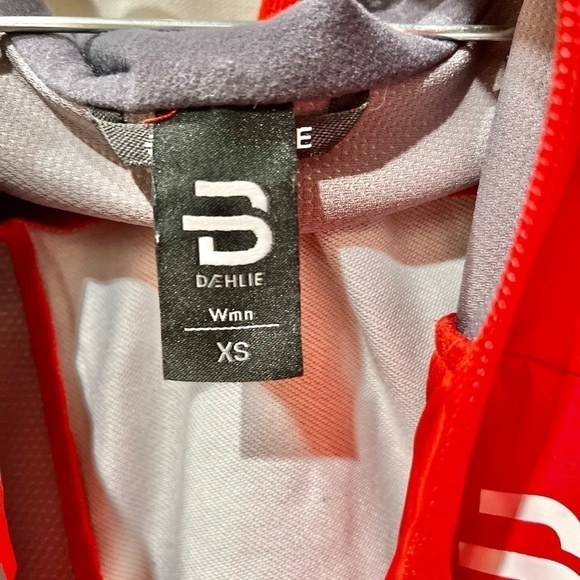 BJORN Daehlie Winter North Jacket - Like New - Picture 9 of 10